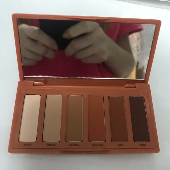 Urban Decay Naked Petite Heat Pallet - Picture 5 of 6